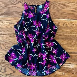 • OLD NAVY TANK •